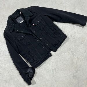 Levi’s Women’s Denim Sherpa Jacket, Size Medium